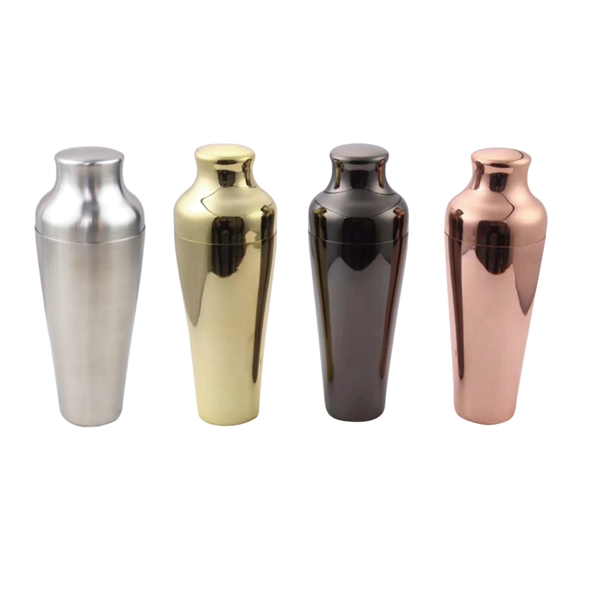 Uten kreativitet med den fargede Cocktail Shaker Set