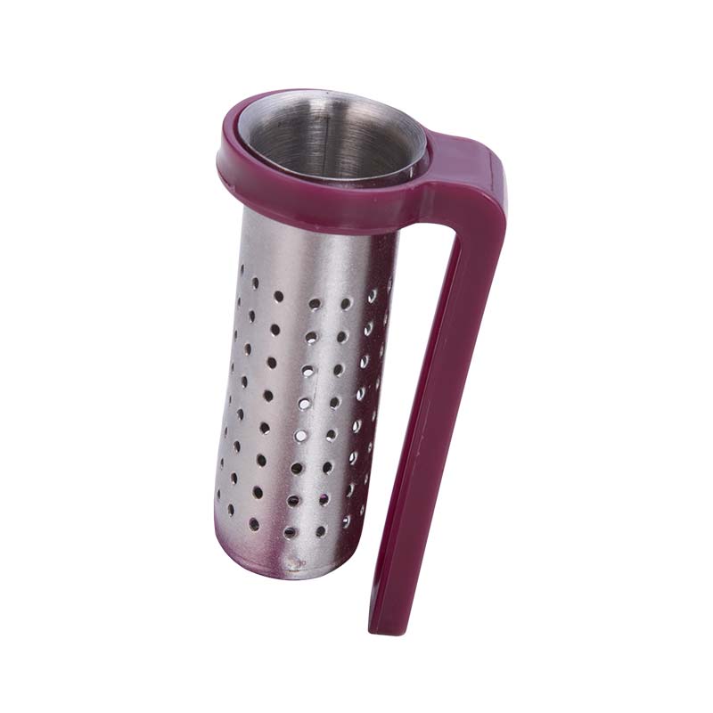 mesh tea strainer with hook and drip trays